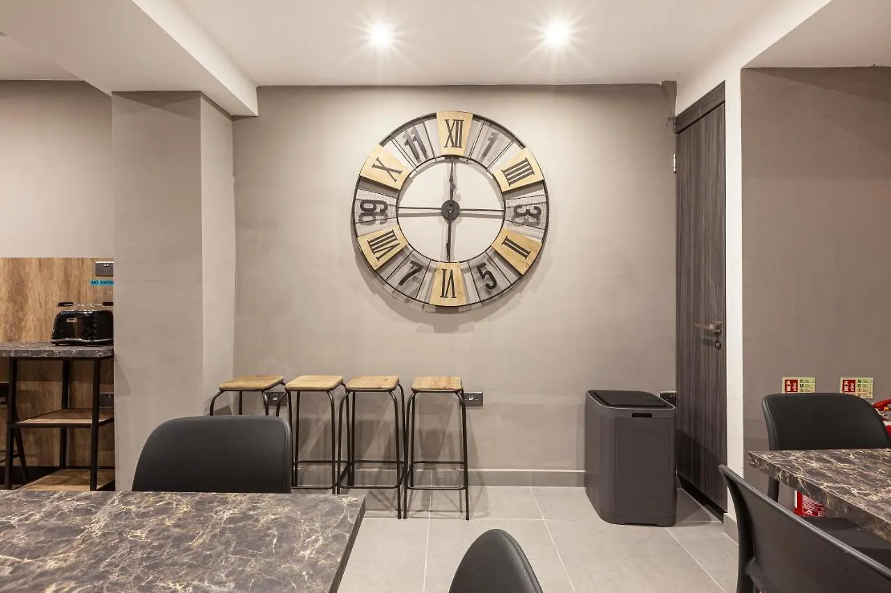 Charming,Comfortable And Centrally Located Group Accomodation Gzira